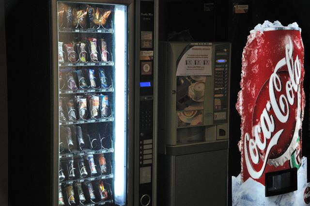 University_Residential_Halls_Food4